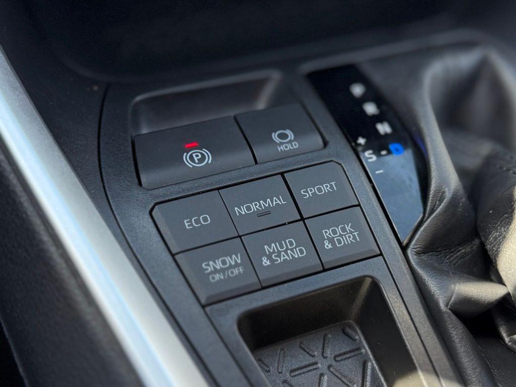 used 2021 Toyota RAV4 car, priced at $26,425