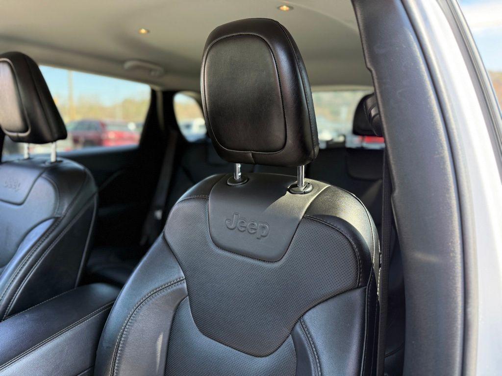 used 2023 Jeep Cherokee car, priced at $22,645