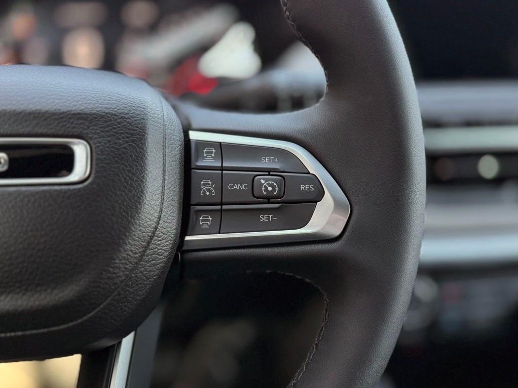new 2025 Jeep Compass car, priced at $36,701