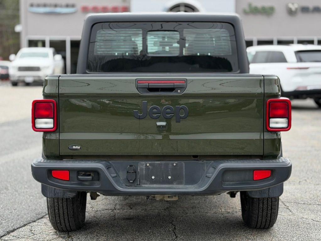 used 2024 Jeep Gladiator car, priced at $36,921
