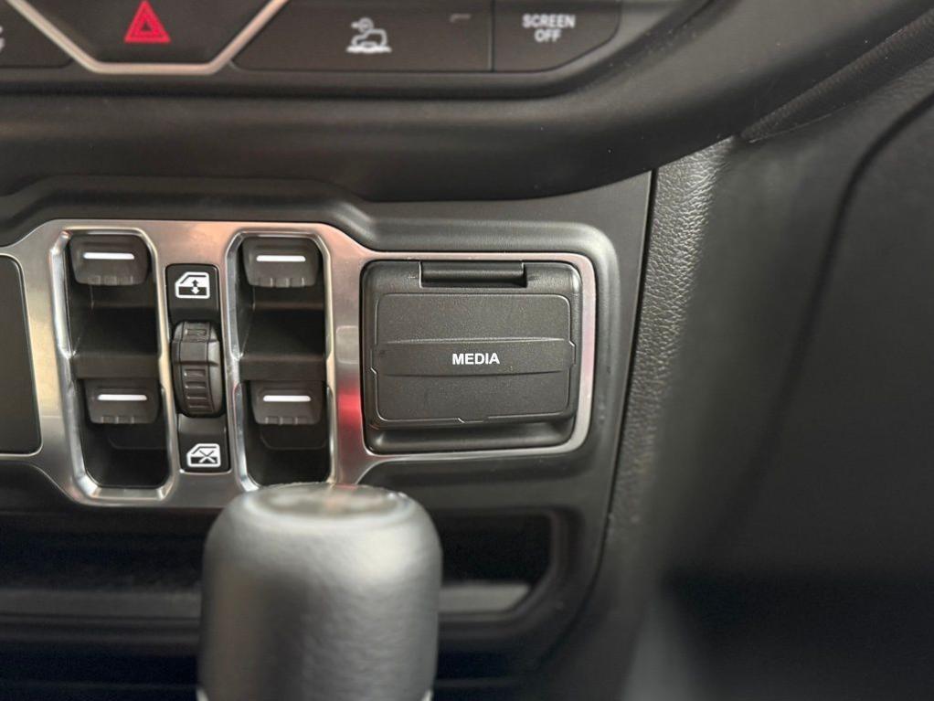 used 2022 Jeep Wrangler Unlimited car, priced at $33,772