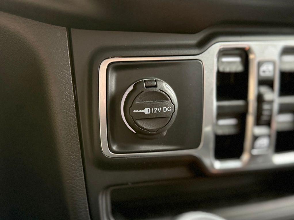 used 2022 Jeep Wrangler Unlimited car, priced at $33,772