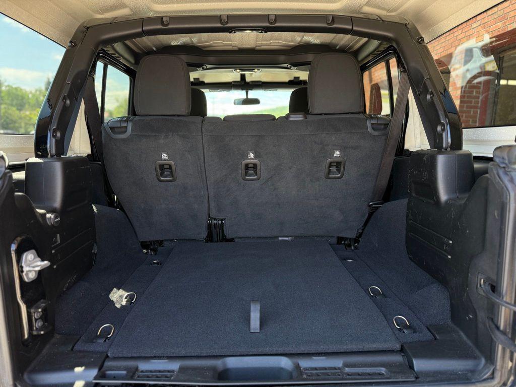 used 2022 Jeep Wrangler Unlimited car, priced at $32,951