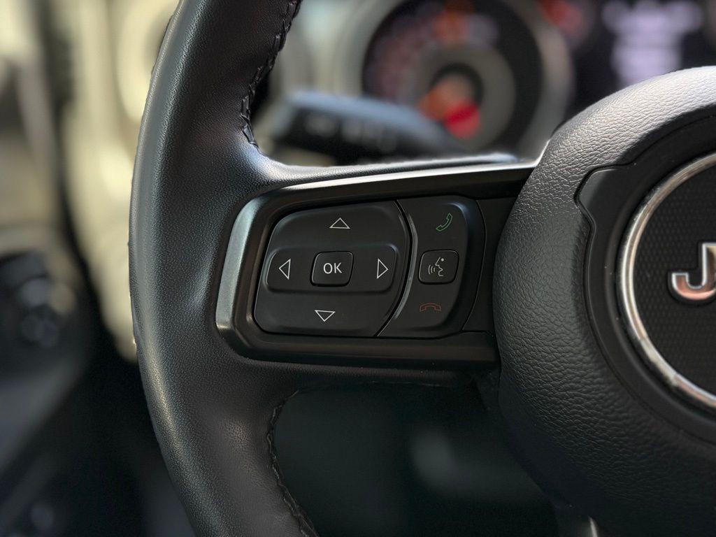 used 2022 Jeep Wrangler Unlimited car, priced at $32,951