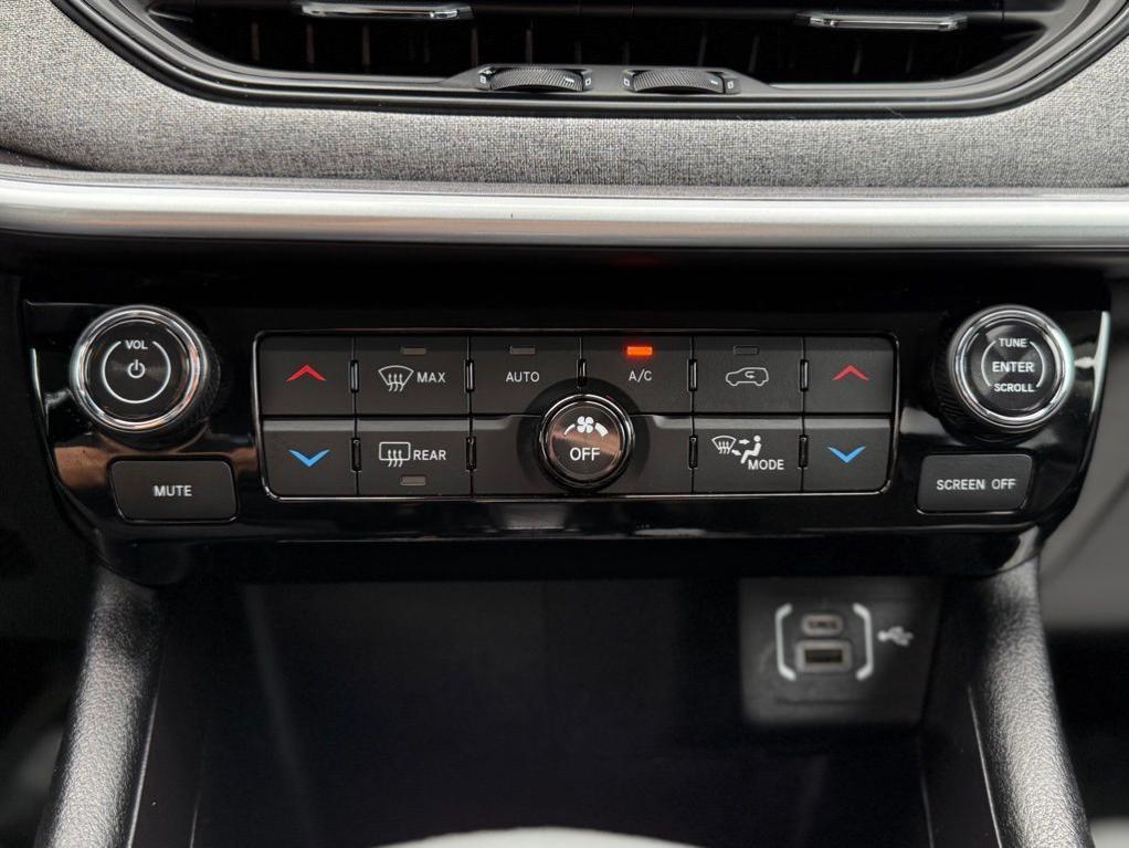 used 2022 Jeep Compass car, priced at $23,242