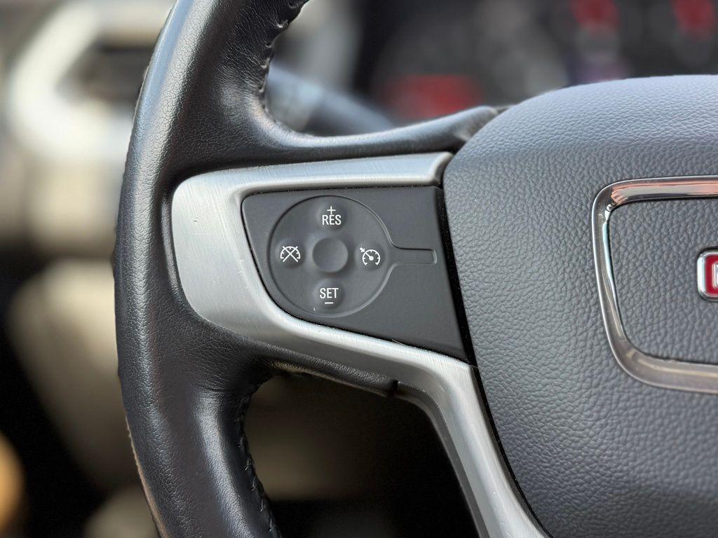 used 2020 GMC Acadia car, priced at $25,000