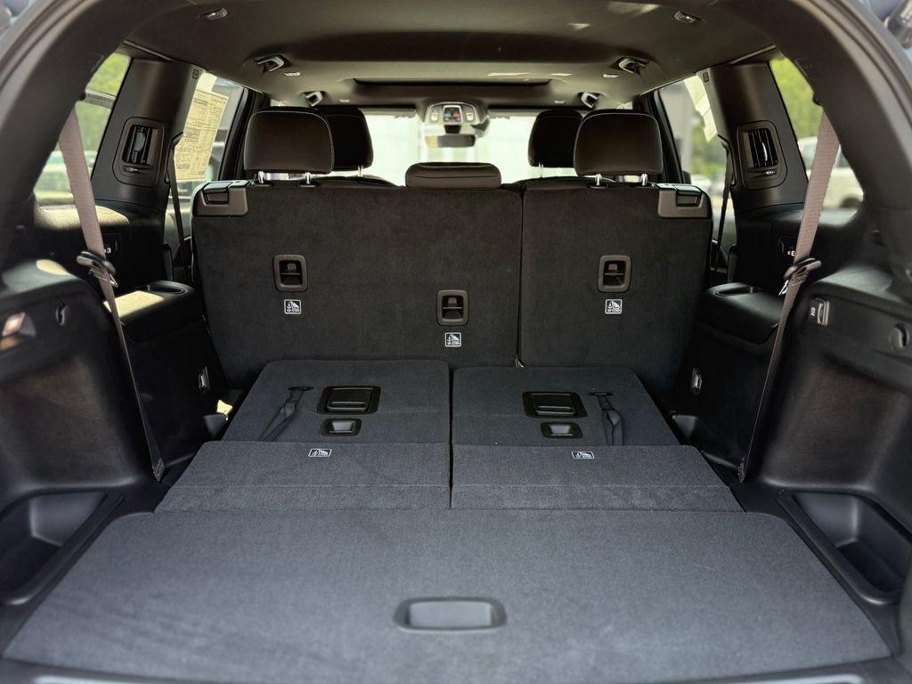 new 2025 Jeep Grand Cherokee L car, priced at $44,415