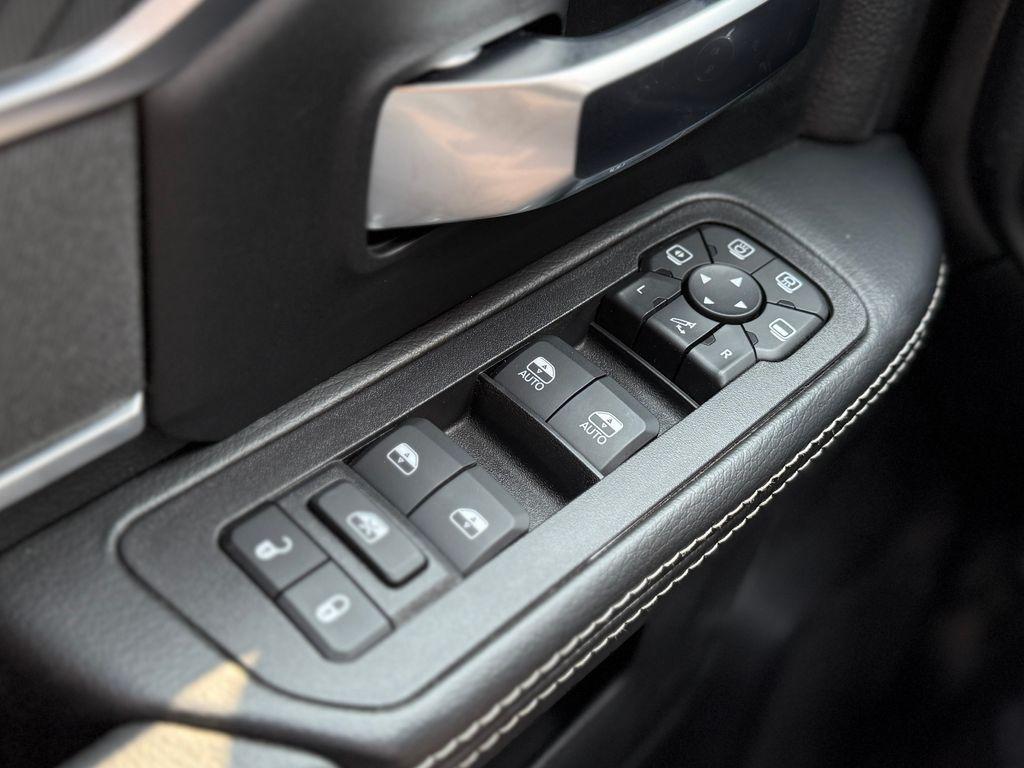 new 2025 Ram 2500 car, priced at $64,420