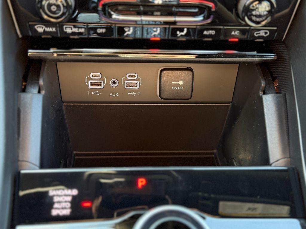 new 2025 Jeep Grand Cherokee car, priced at $46,463