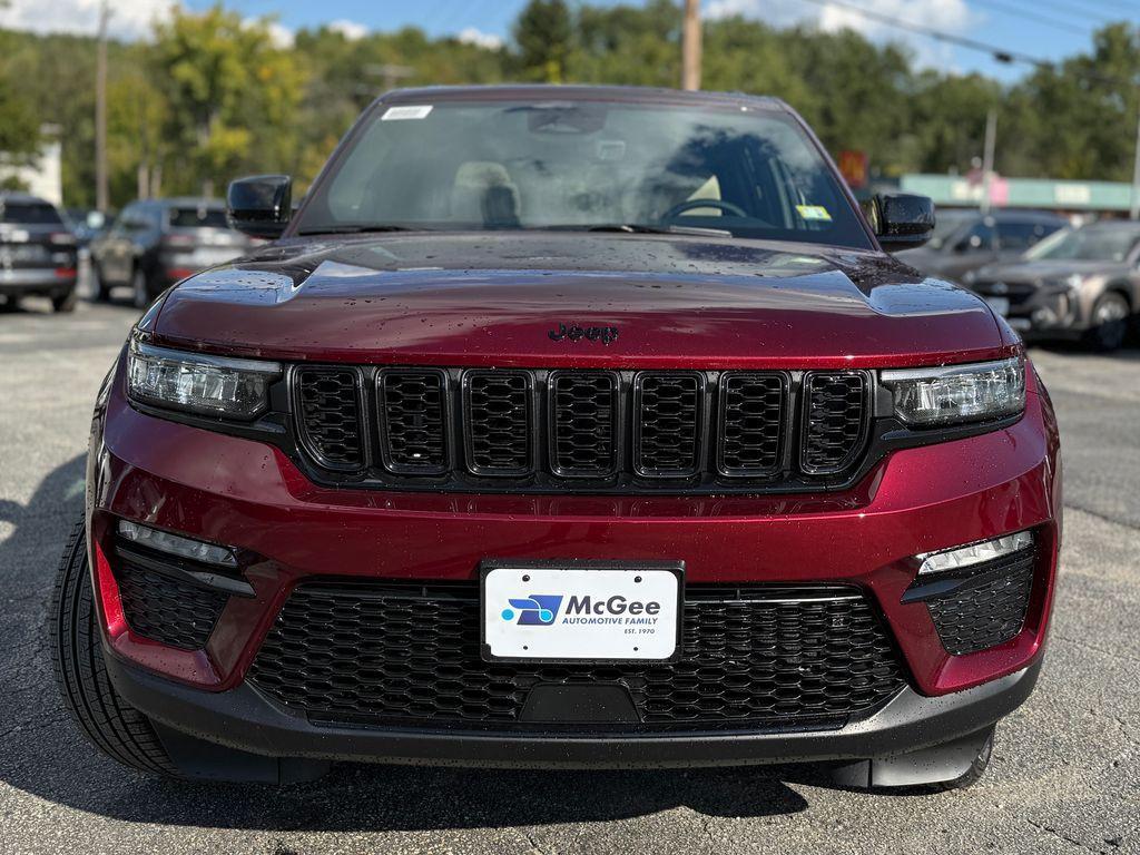new 2025 Jeep Grand Cherokee car, priced at $46,045