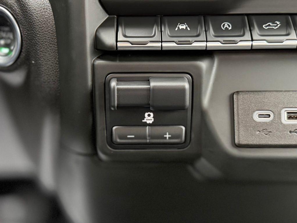 used 2024 GMC Sierra 1500 car, priced at $37,987