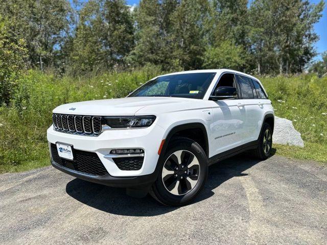 new 2024 Jeep Grand Cherokee 4xe car, priced at $52,098