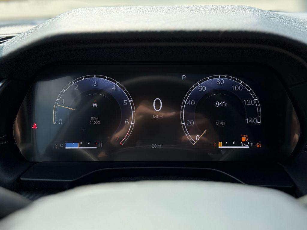 new 2025 Jeep Grand Cherokee car, priced at $38,575