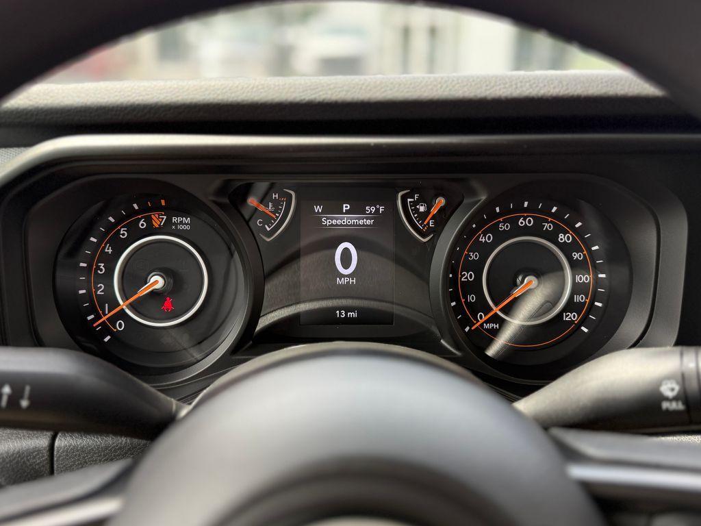 new 2025 Jeep Gladiator car, priced at $43,886