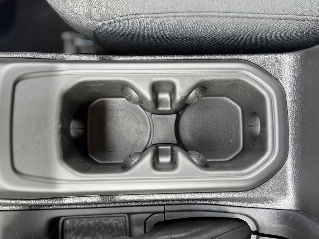 new 2025 Jeep Gladiator car, priced at $43,886