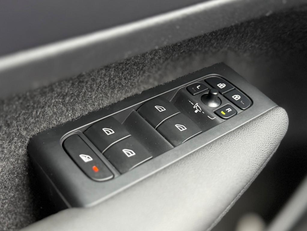 used 2023 Volvo XC40 car, priced at $31,393