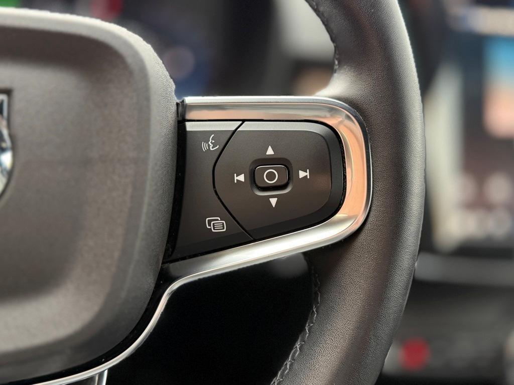 used 2023 Volvo XC40 car, priced at $31,393