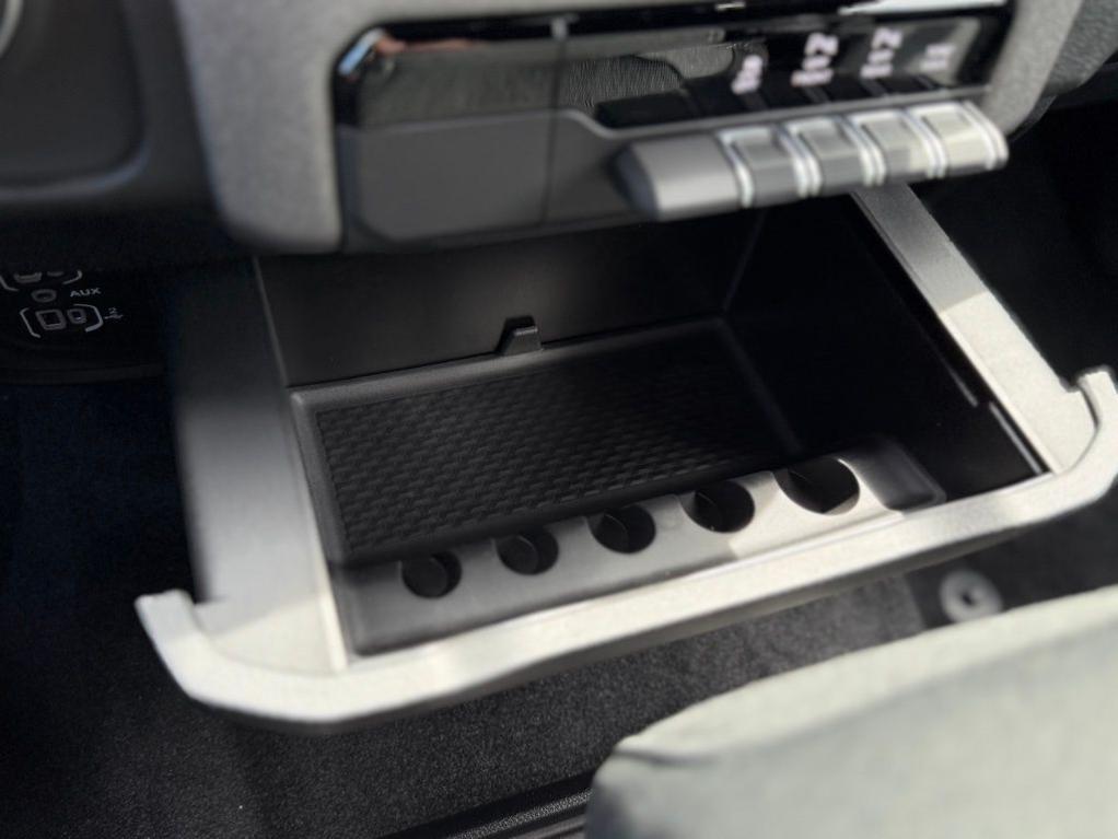 new 2025 Ram 1500 car, priced at $43,002