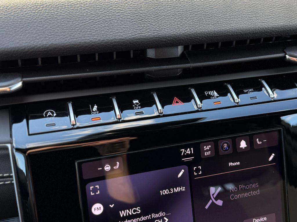 new 2025 Jeep Grand Cherokee car, priced at $40,644