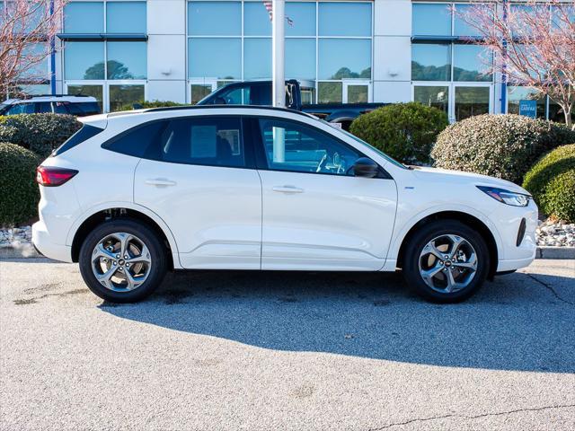 used 2024 Ford Escape car, priced at $28,754