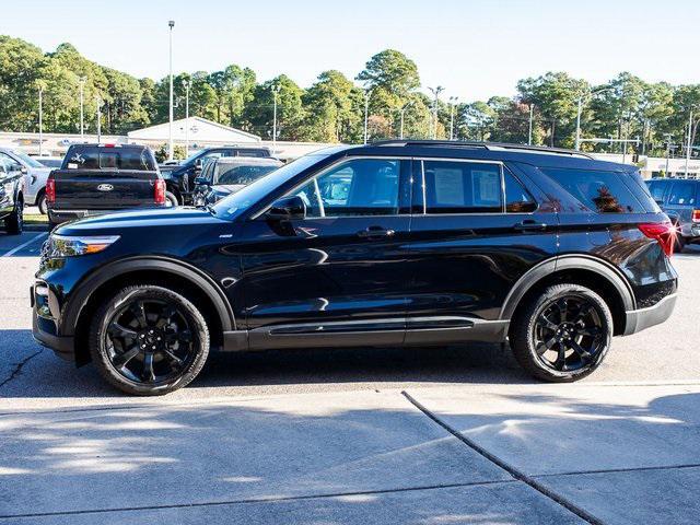 used 2024 Ford Explorer car, priced at $48,945