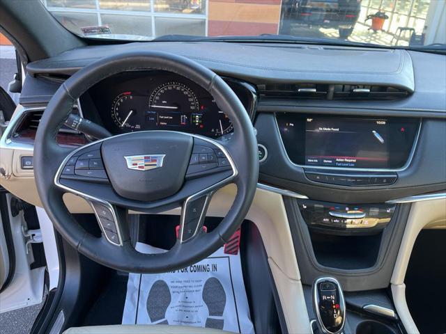 used 2017 Cadillac XT5 car, priced at $15,984