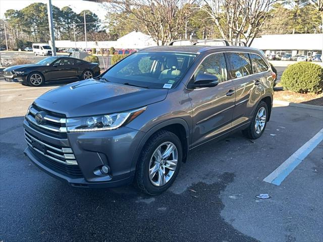 used 2018 Toyota Highlander car, priced at $25,136