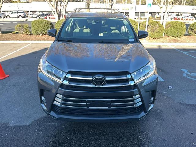 used 2018 Toyota Highlander car, priced at $25,136