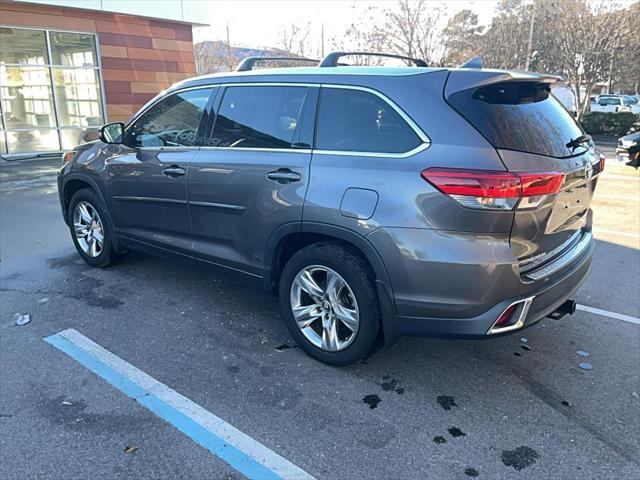 used 2018 Toyota Highlander car, priced at $25,136