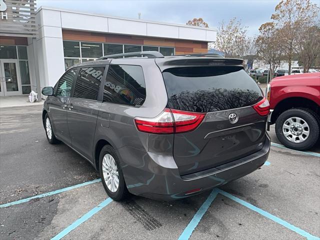 used 2016 Toyota Sienna car, priced at $16,954