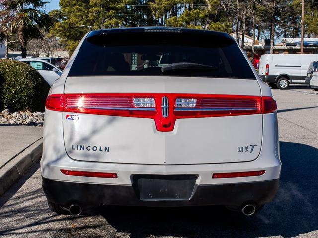 used 2019 Lincoln MKT car, priced at $16,254