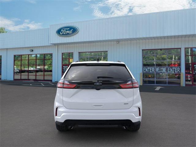 new 2024 Ford Edge car, priced at $33,000