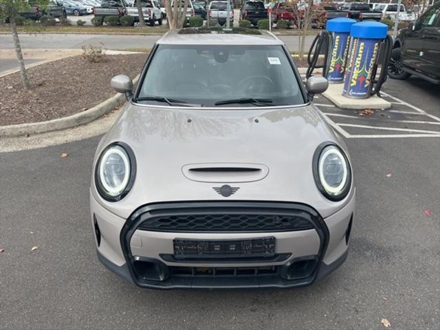 used 2022 MINI Hardtop car, priced at $22,950