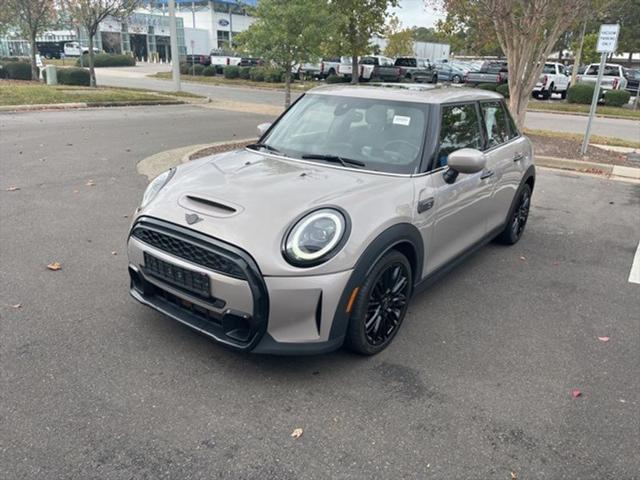 used 2022 MINI Hardtop car, priced at $22,950