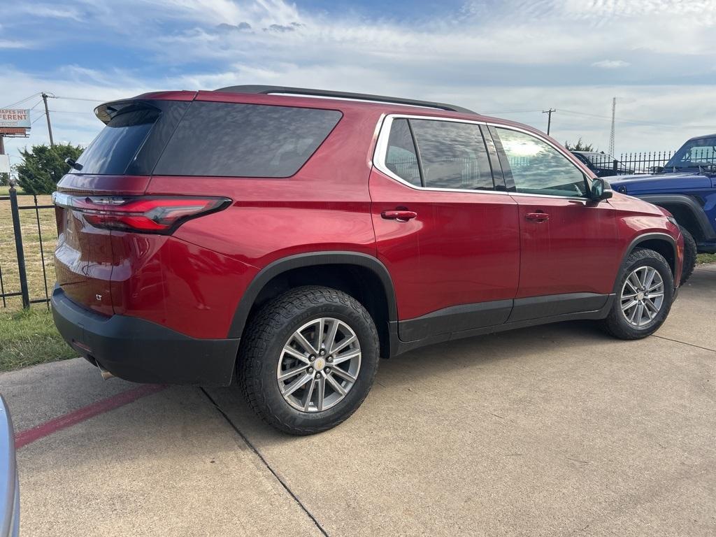 used 2022 Chevrolet Traverse car, priced at $28,134
