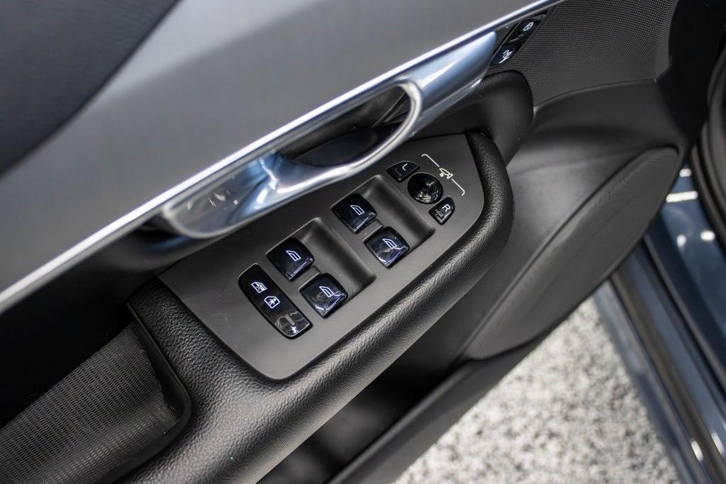 used 2022 Volvo XC90 car, priced at $29,745