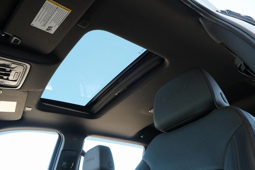 used 2024 GMC Sierra 2500 car, priced at $75,966