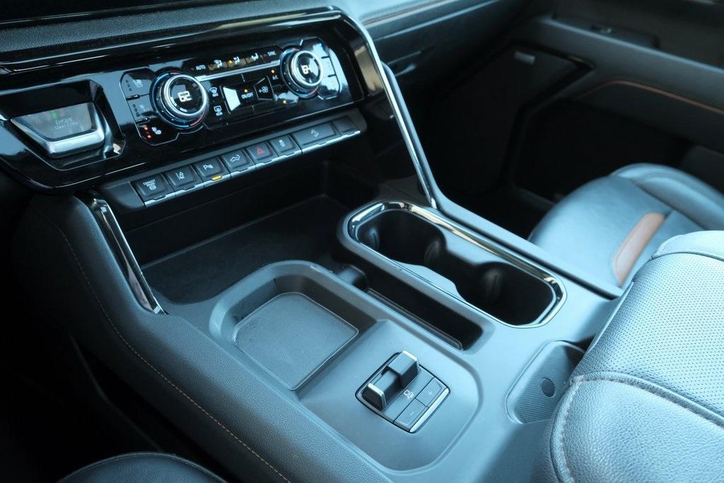 used 2024 GMC Sierra 2500 car, priced at $75,966