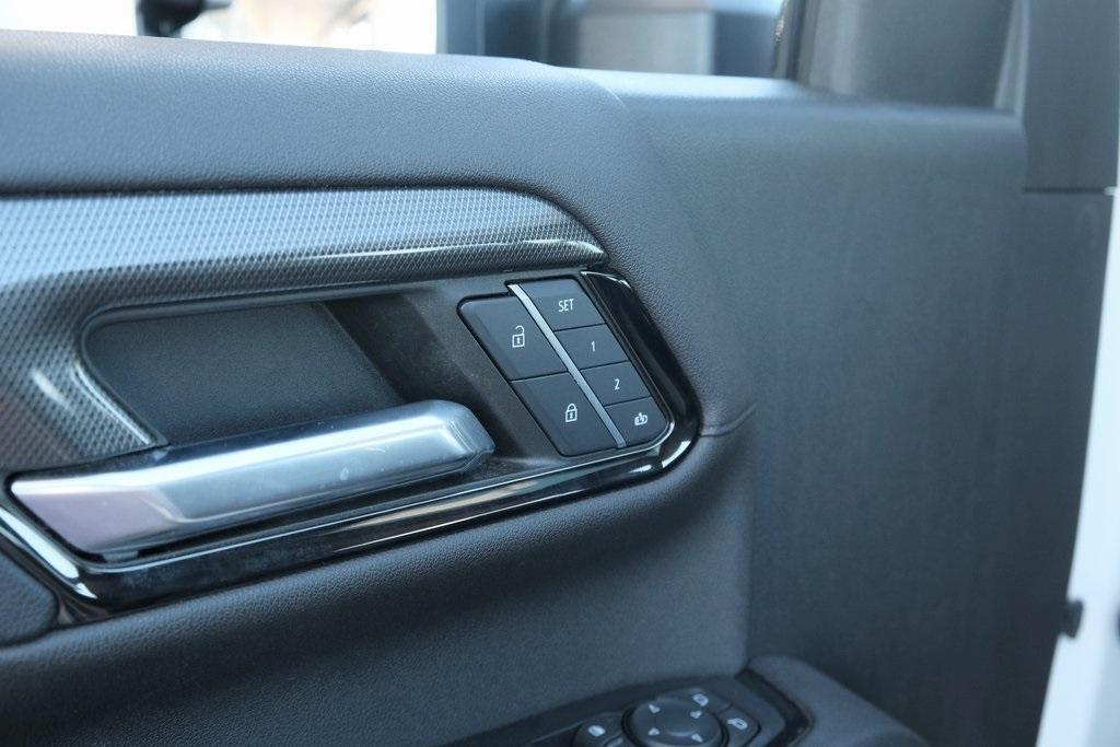 used 2024 GMC Sierra 2500 car, priced at $75,966