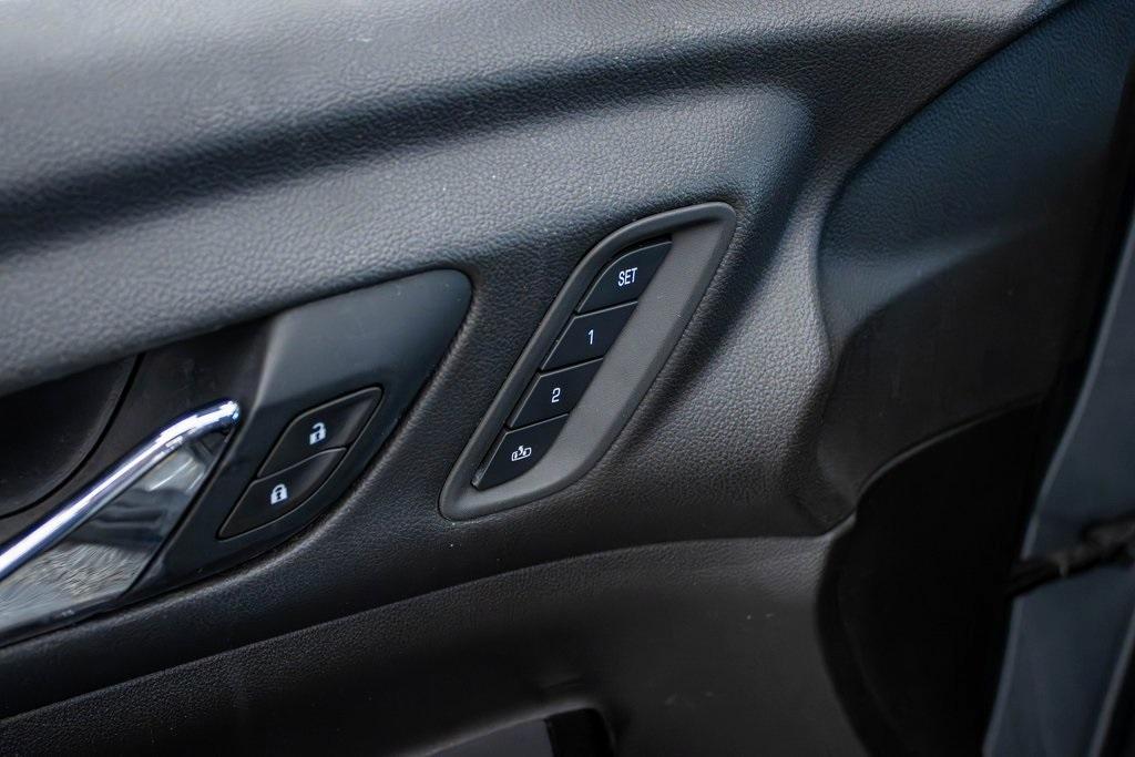 used 2021 GMC Acadia car, priced at $21,193