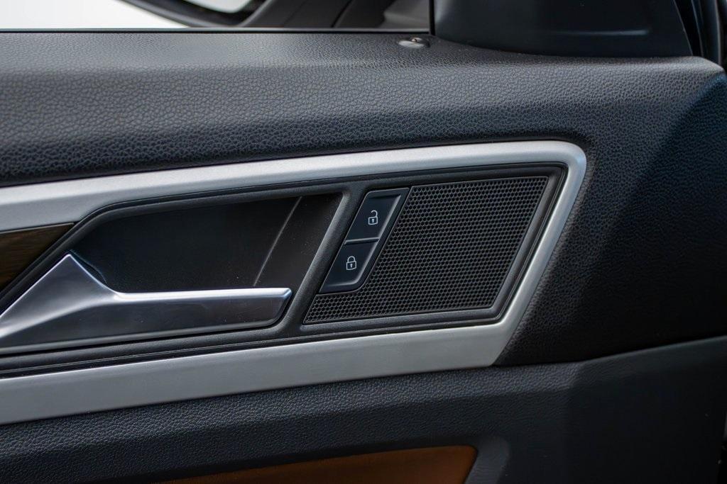 used 2021 Volkswagen Atlas car, priced at $23,222