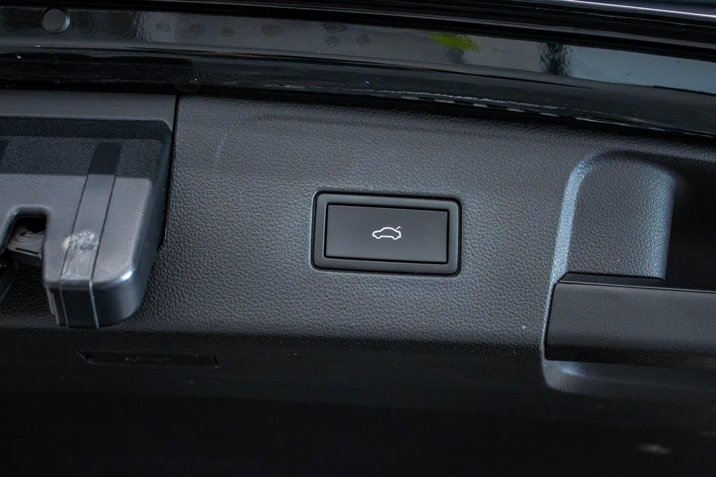 used 2021 Volkswagen Atlas car, priced at $23,222