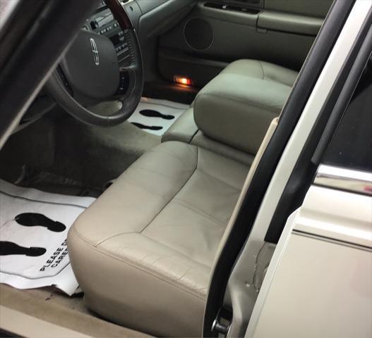 used 2011 Lincoln Town Car car, priced at $8,995