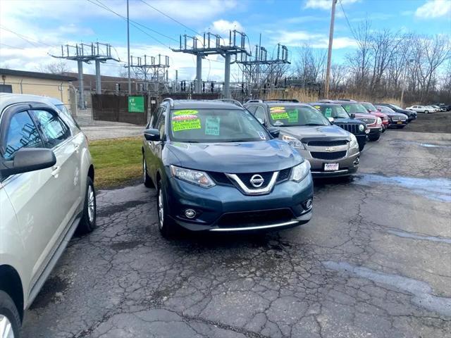 used 2014 Nissan Rogue car, priced at $10,995