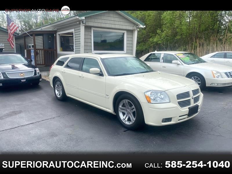 used 2005 Dodge Magnum car, priced at $16,995