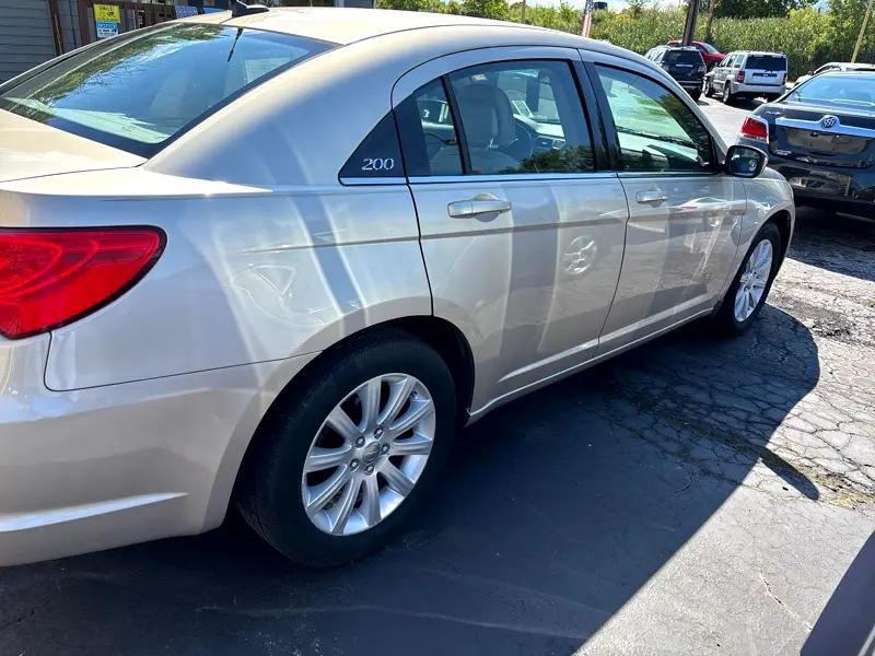 used 2013 Chrysler 200 car, priced at $8,995