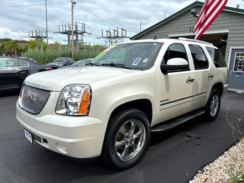 used 2012 GMC Yukon car, priced at $17,995