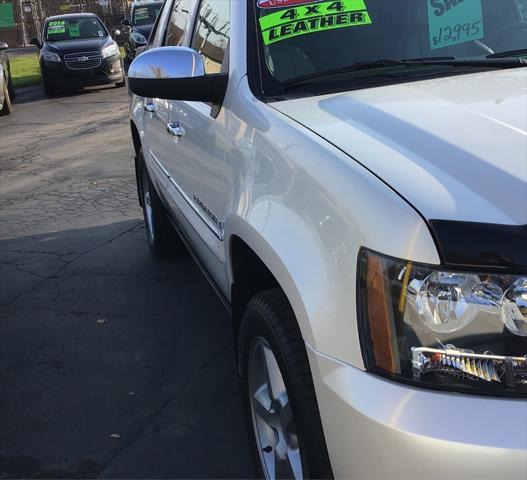 used 2008 Chevrolet Avalanche car, priced at $11,995