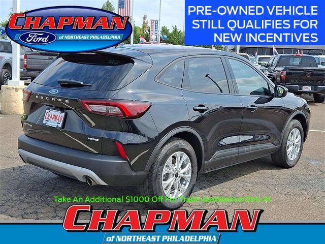 new 2025 Ford Escape car, priced at $25,535