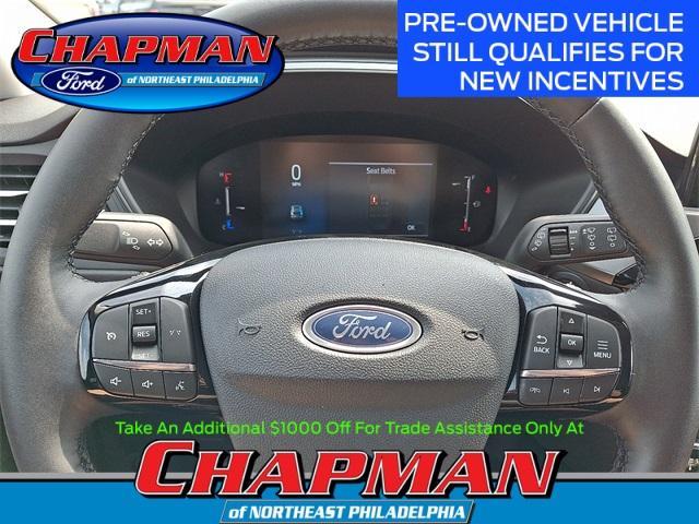 new 2025 Ford Escape car, priced at $25,535